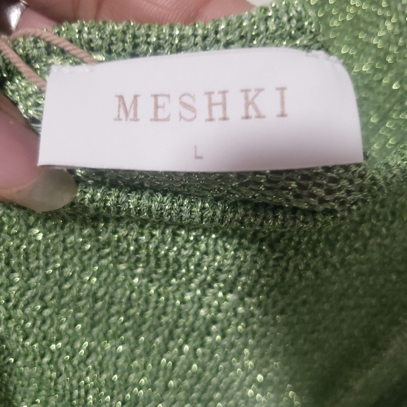 Elegant Green Evening Dress - Picture 4 of 5